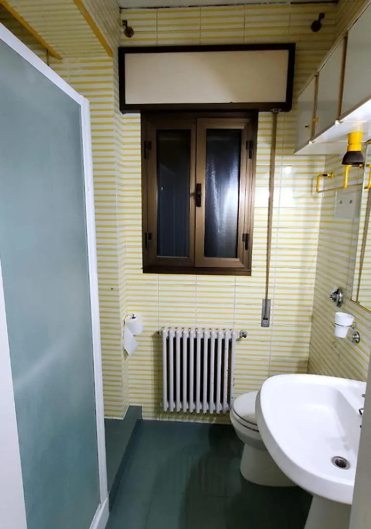 Habitación en casa particular Venice Villa House Mestre Italia