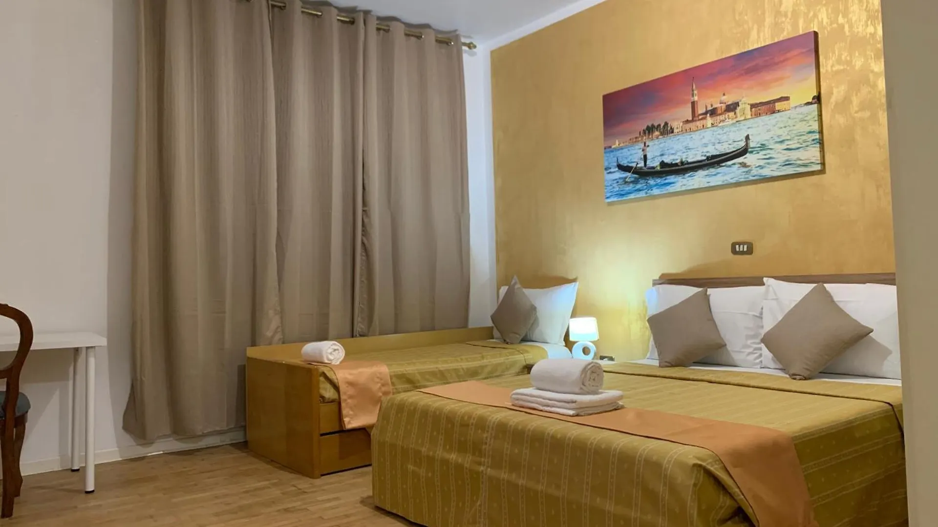 Homestay Venice Villa House Mestre